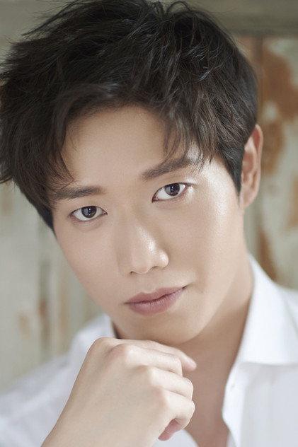 Li Jiaming - Actor Profile Photo