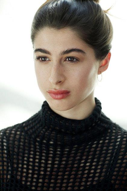 Nina Pons - Actor Profile Photo