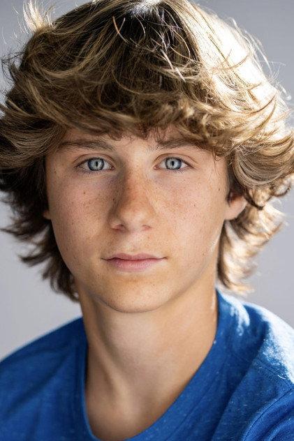 Gavin Munn - Actor Profile Photo