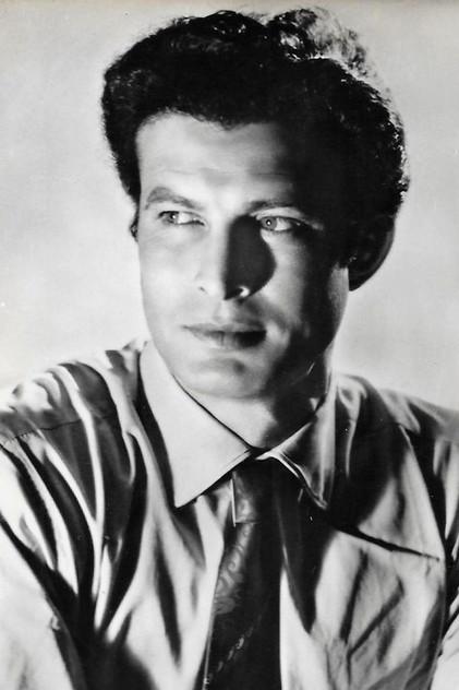 Erno Crisa - Actor Profile Photo