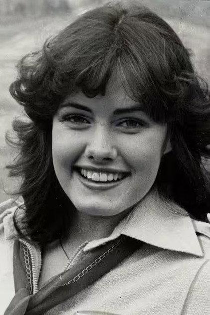 Miki McKenzie - Actor Profile Photo