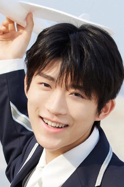 He Zhenyu - Actor Profile Photo