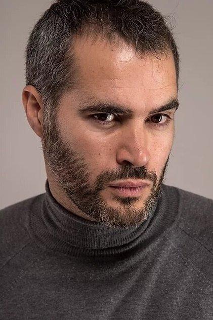 Richard Sahagún - Actor Profile Photo