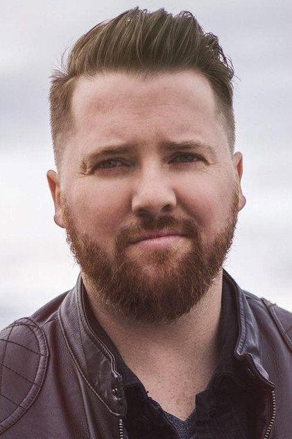Étienne Dupuis - Actor Profile Photo