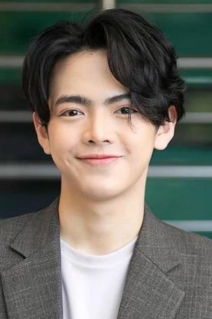 Alongkorn Chaovanaprecha - Actor Profile Photo