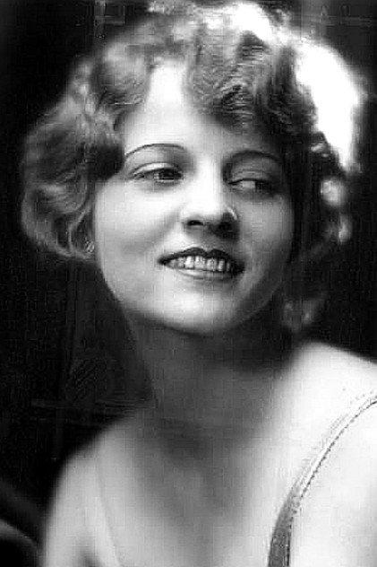 Mina Cunard - Actor Profile Photo