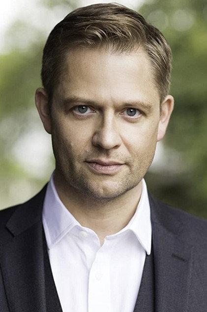 James Chalmers - Actor Profile Photo