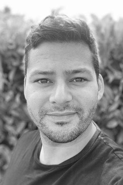 Tolga Kenan - Actor Profile Photo