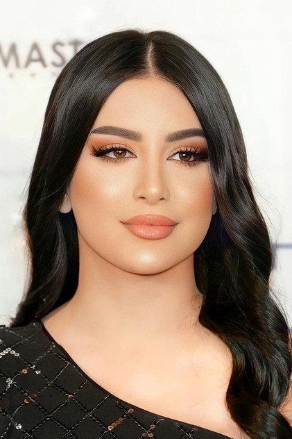 Vania Salar - Actor Profile Photo