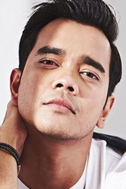 Alif Satar - Actor Profile Photo