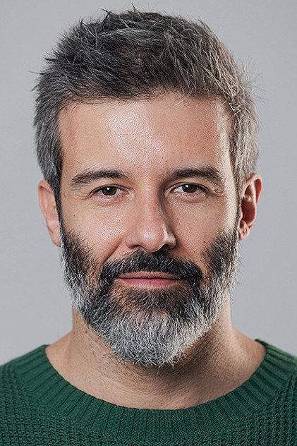 Gustavo Vaz - Actor Profile Photo