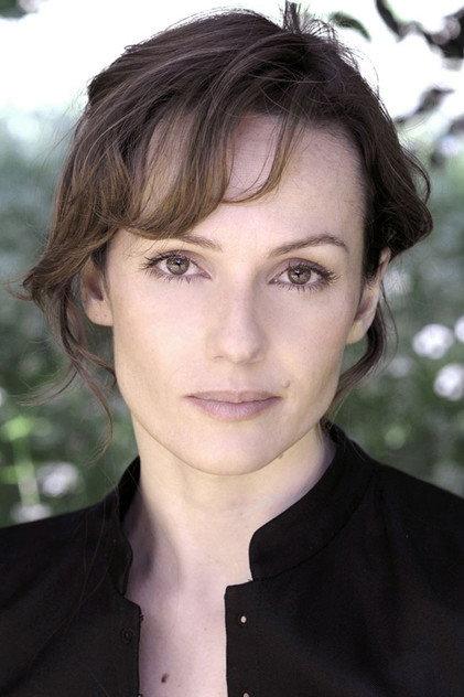 Emma Campbell-Jones - Actor Profile Photo