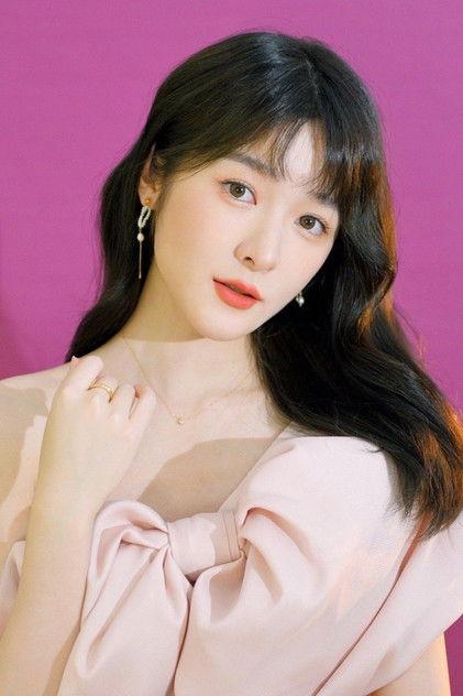 Xu Jiao - Actor Profile Photo
