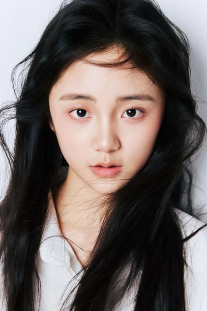 Feng Xueya - Actor Profile Photo