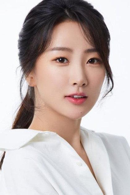 Park Soo-bin - Actor Profile Photo