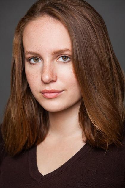 Mandalynn Carlson - Actor Profile Photo