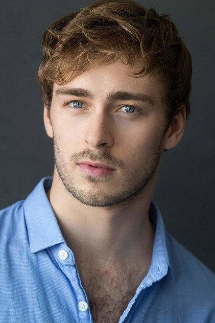 Ossian Perret - Actor Profile Photo
