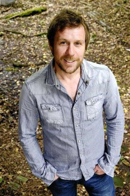 Tony Wright - Actor Profile Photo