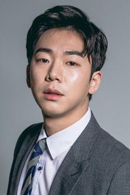 Ok Yoon-Joong - Actor Profile Photo