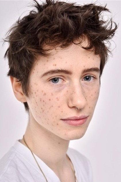 Sukey Willis - Actor Profile Photo