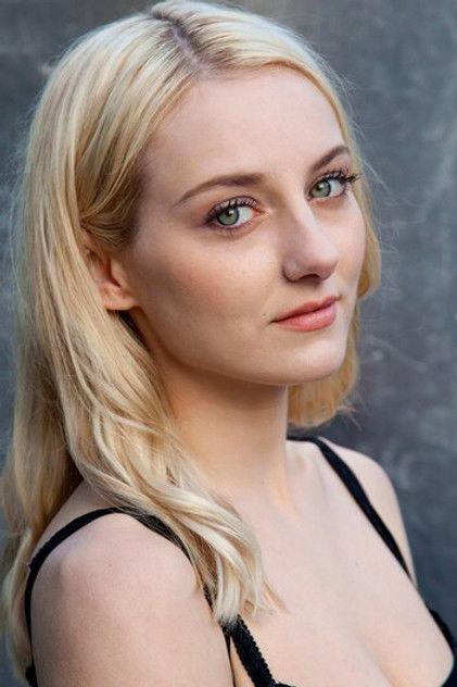 Alexandra Kyle - Actor Profile Photo