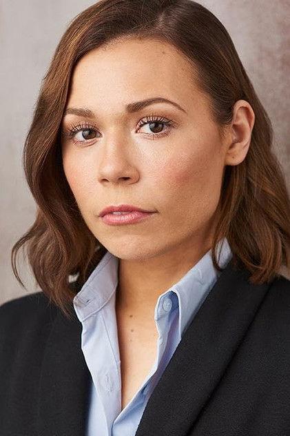 Amanda Knapic - Actor Profile Photo