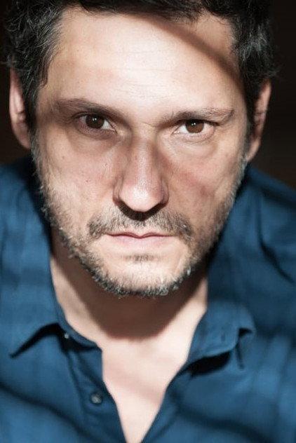 Carlus Fàbrega - Actor Profile Photo