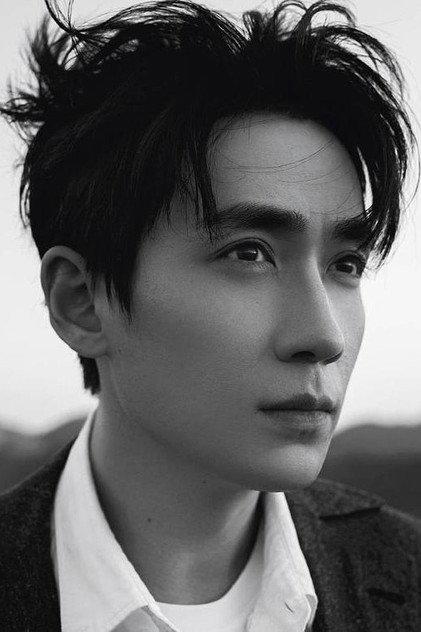 Zhu Yilong - Actor Profile Photo