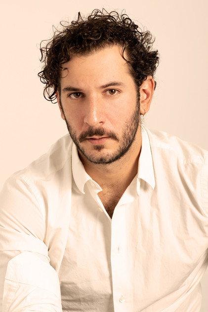 Carlos Troya - Actor Profile Photo