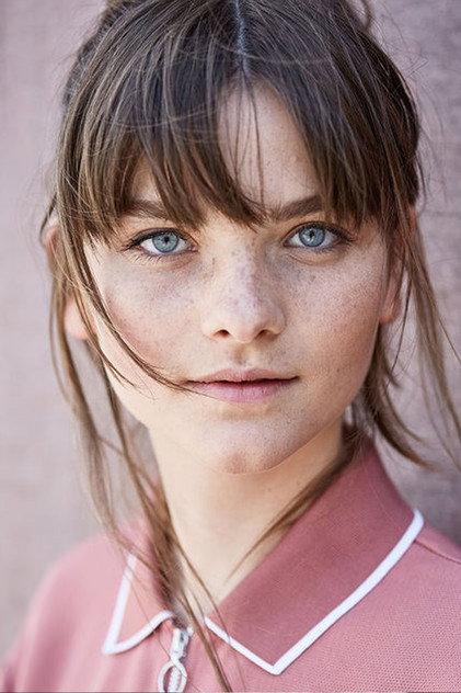 Emilie Neumeister - Actor Profile Photo
