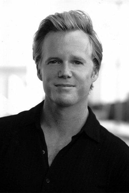 Scott William Winters - Actor Profile Photo