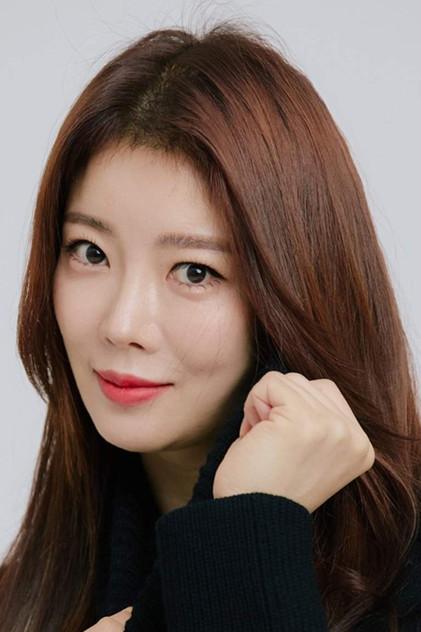 Choi Sung-hee - Actor Profile Photo