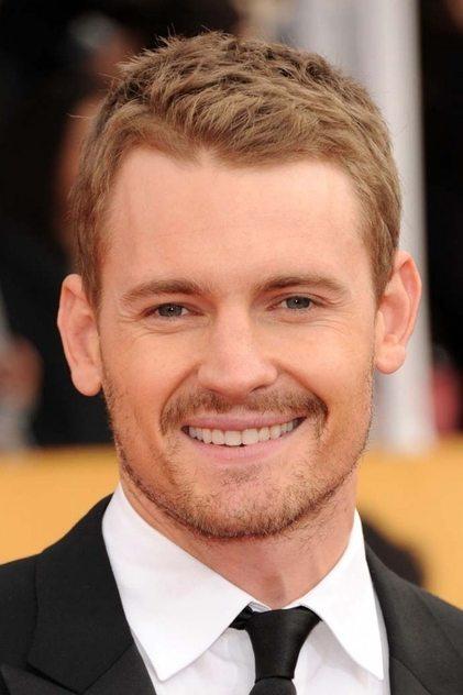 Josh Pence - Actor Profile Photo