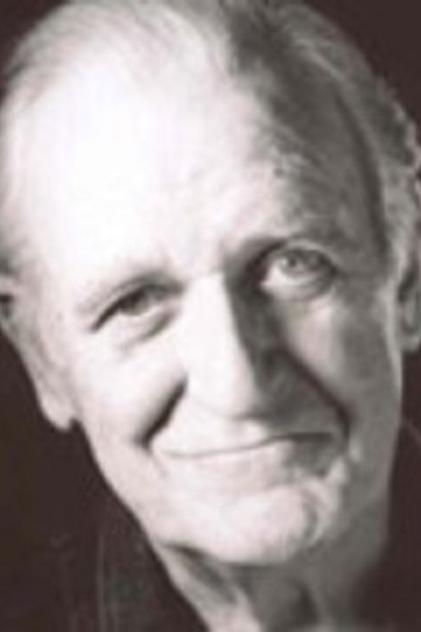 Chic Littlewood - Actor Profile Photo