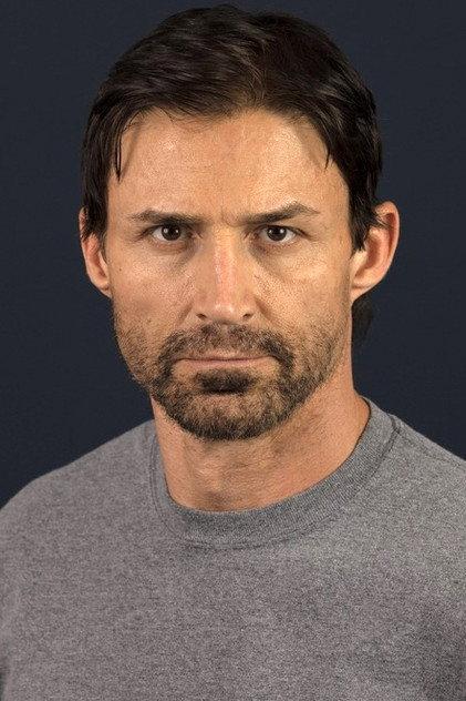 Crew Wyard - Actor Profile Photo