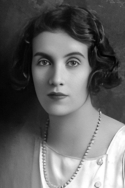 Audrey Carten - Actor Profile Photo