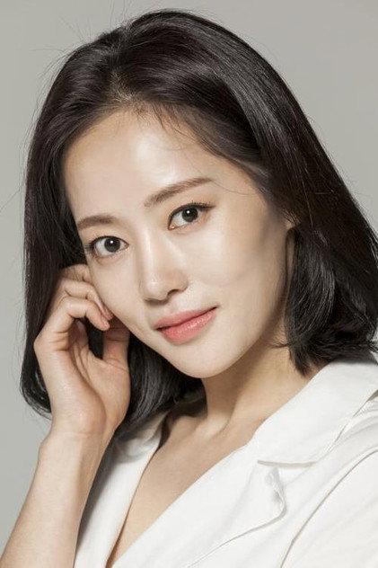 Yoon A-jung - Actor Profile Photo