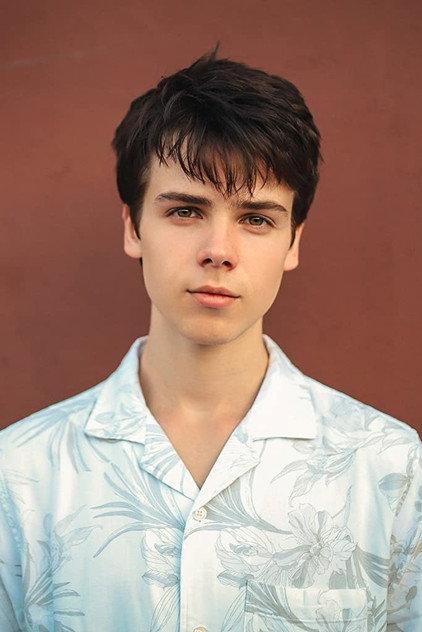 Sam Ashe Arnold - Actor Profile Photo