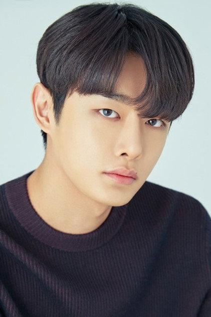 Kang Hui - Actor Profile Photo