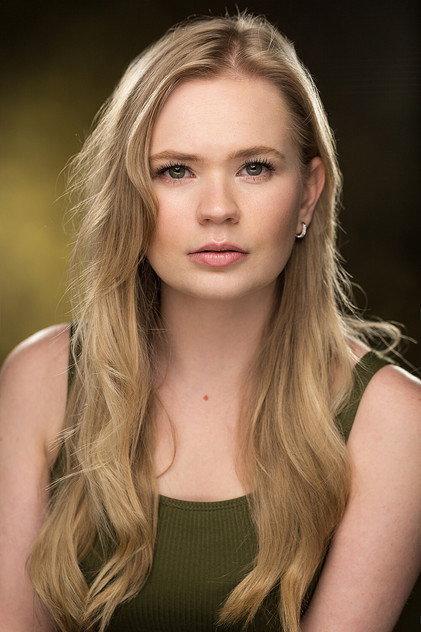 Lucy Sheree Cooper - Actor Profile Photo