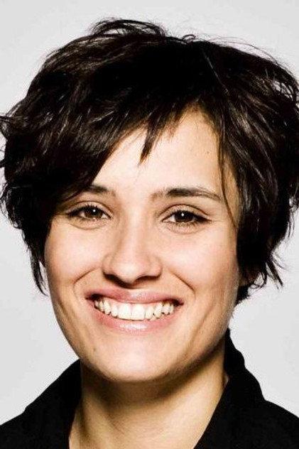 Jen Brister - Actor Profile Photo