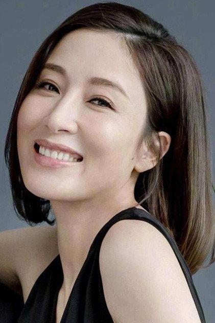 Tavia Yeung - Actor Profile Photo