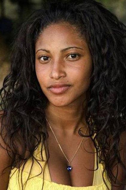 Mouni Farro - Actor Profile Photo