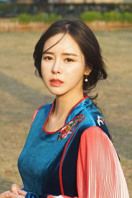 Hyesun Cho - Actor Profile Photo