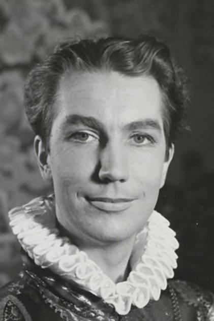 Knut Risan - Actor Profile Photo