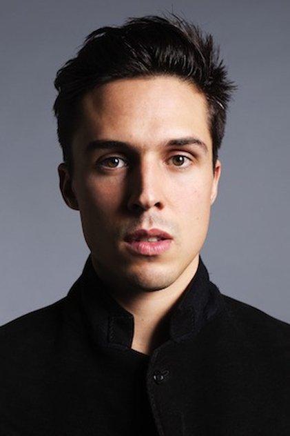 Ziggy Heath - Actor Profile Photo