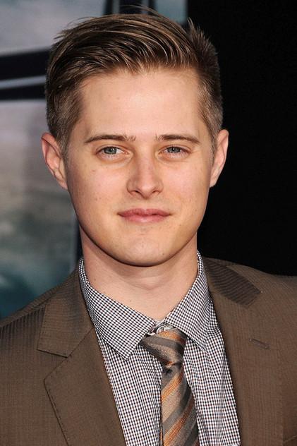 Lucas Grabeel - Actor Profile Photo