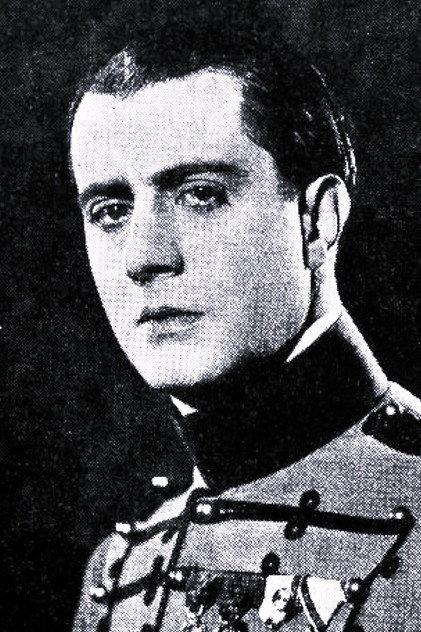 Mario Carillo - Actor Profile Photo