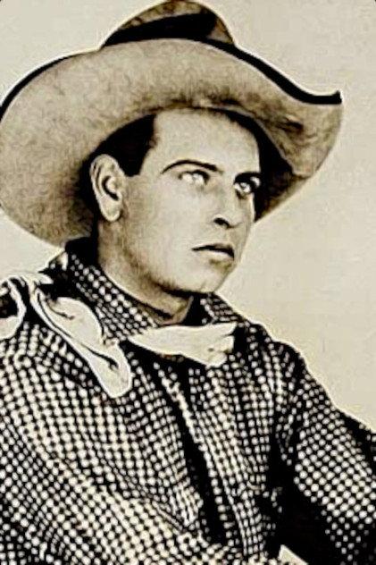 Al Hoxie - Actor Profile Photo