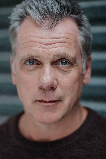 Erik Thomson - Actor Profile Photo